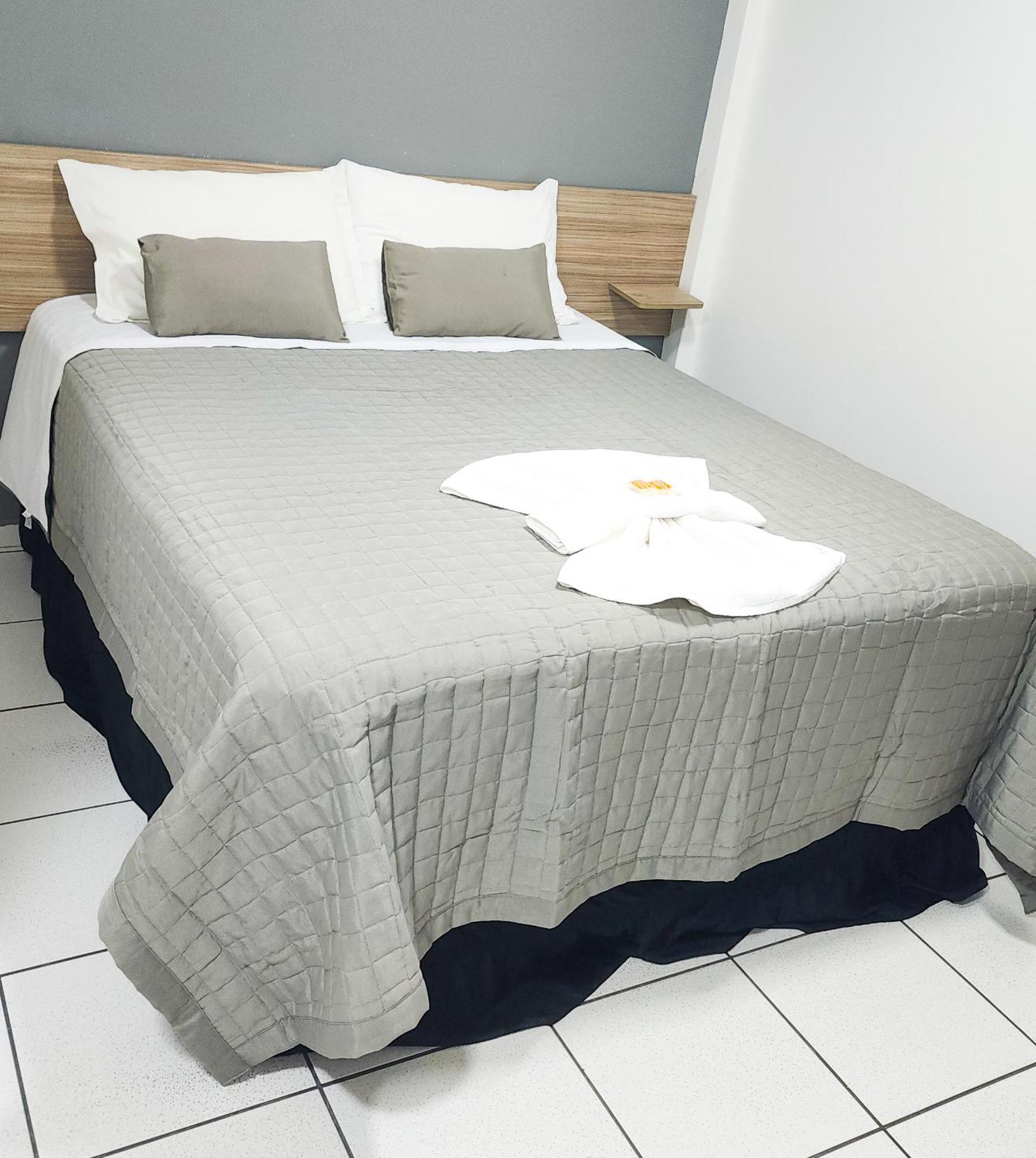 Quarto Duplo